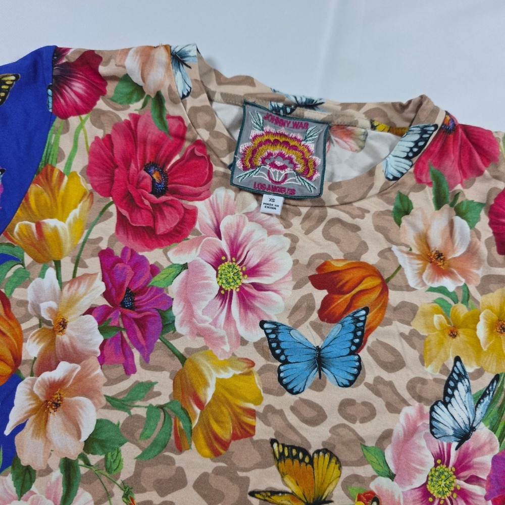Johnny Was Mayflower Leopard Butterfly Floral Favorite Tee T-Shirt Sz XS